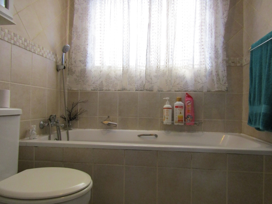 2 Bedroom Property for Sale in Boskloof Eastern Cape